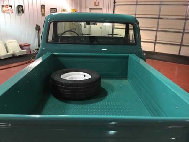 1972 Chevrolet C-10 Custom - photo 8