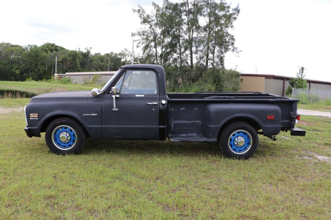 1972 Chevrolet C-10 Stepside Sleeper 350 V8 Pickup Truck - photo 2
