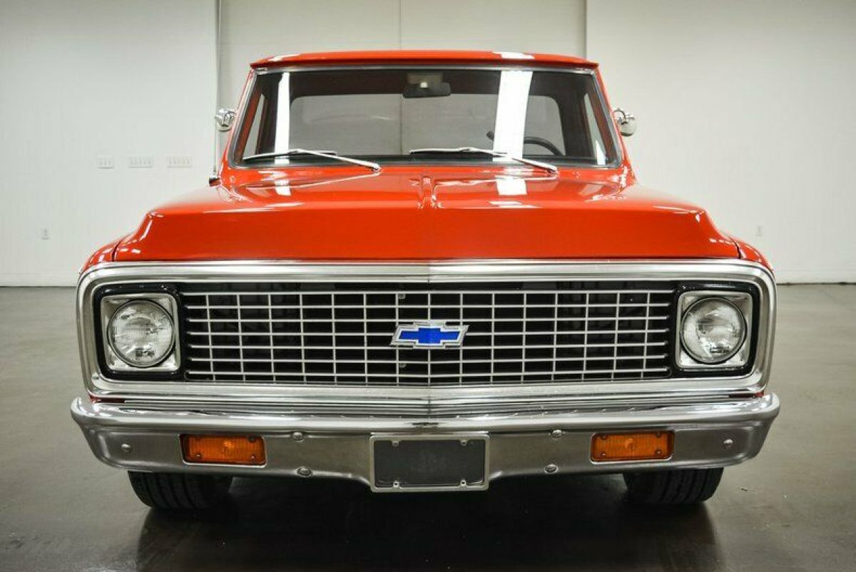 1972 Chevrolet C-10 Custom - photo 2