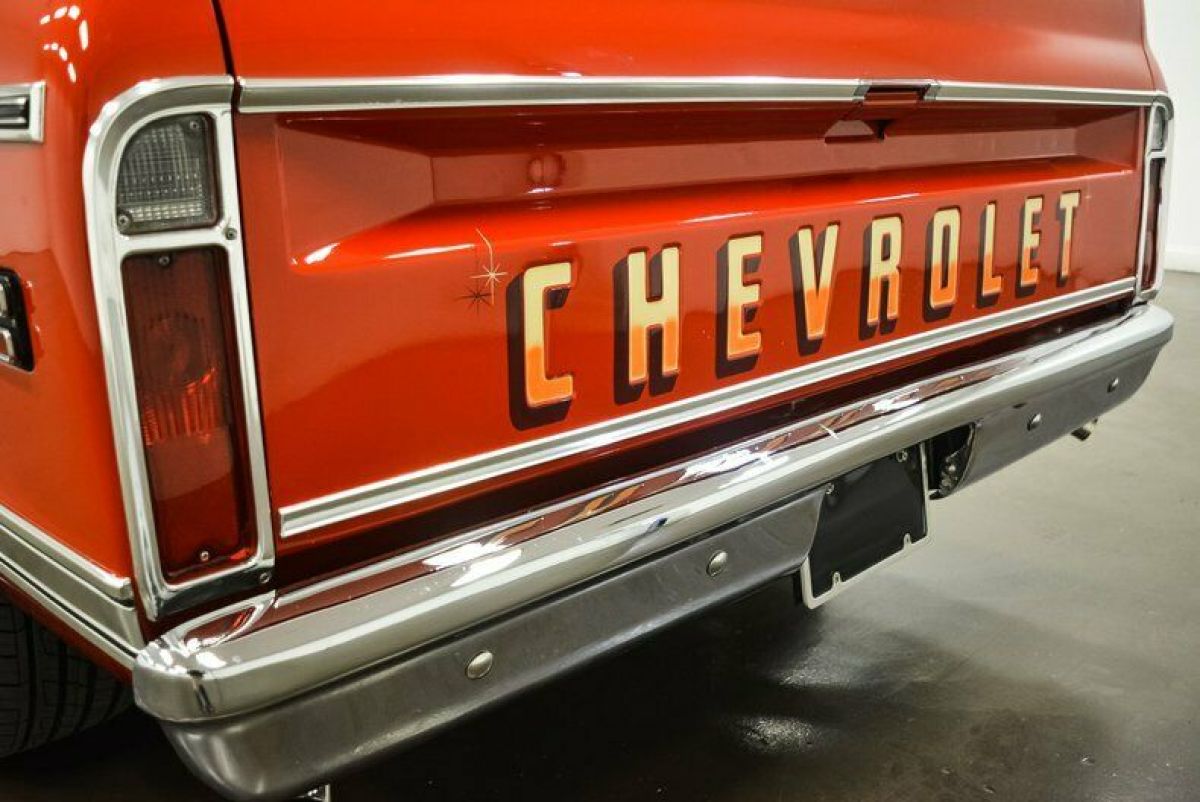 1972 Chevrolet C-10 Custom - photo 6