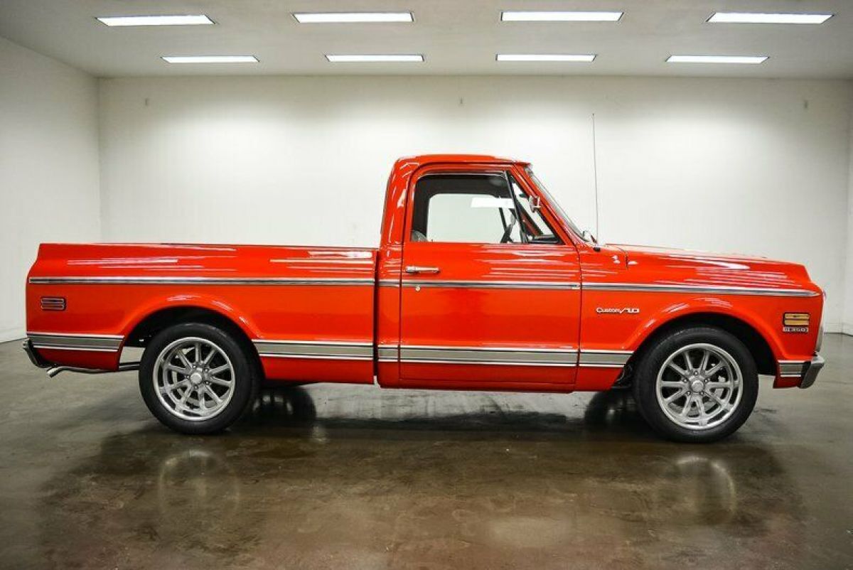 1972 Chevrolet C-10 Custom - photo 9