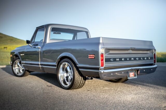 1972 Chevrolet C-10 Custom California Truck Fully Restored - photo 11