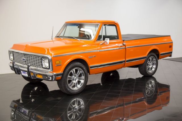 1972 Chevrolet C-10 C10 Custom Deluxe Pickup - photo 2