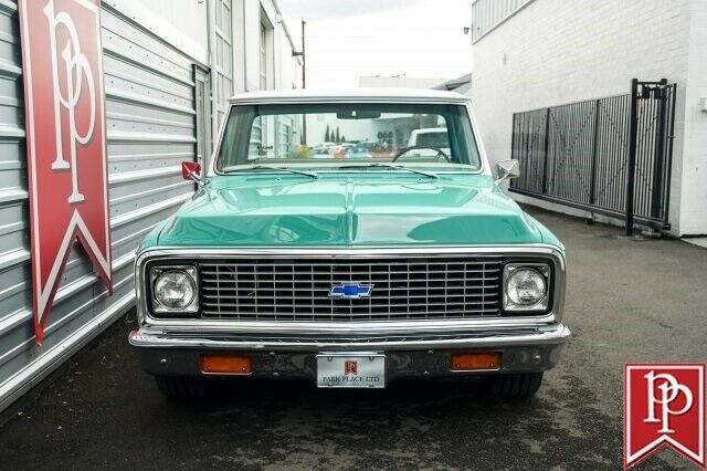 1972 Chevrolet C-10 Custom Deluxe Pickup - photo 2
