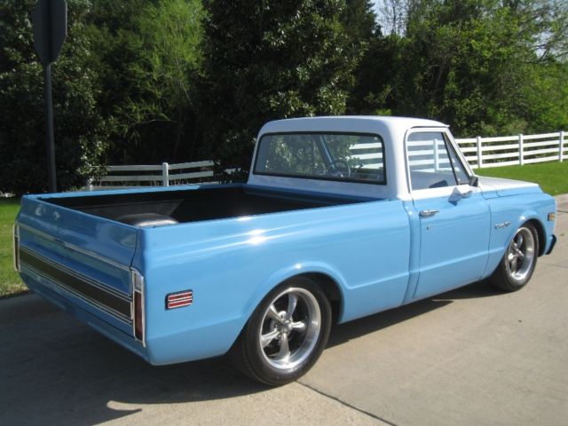 1972 Chevrolet C-10 C10 Short Bed Custom - photo 4