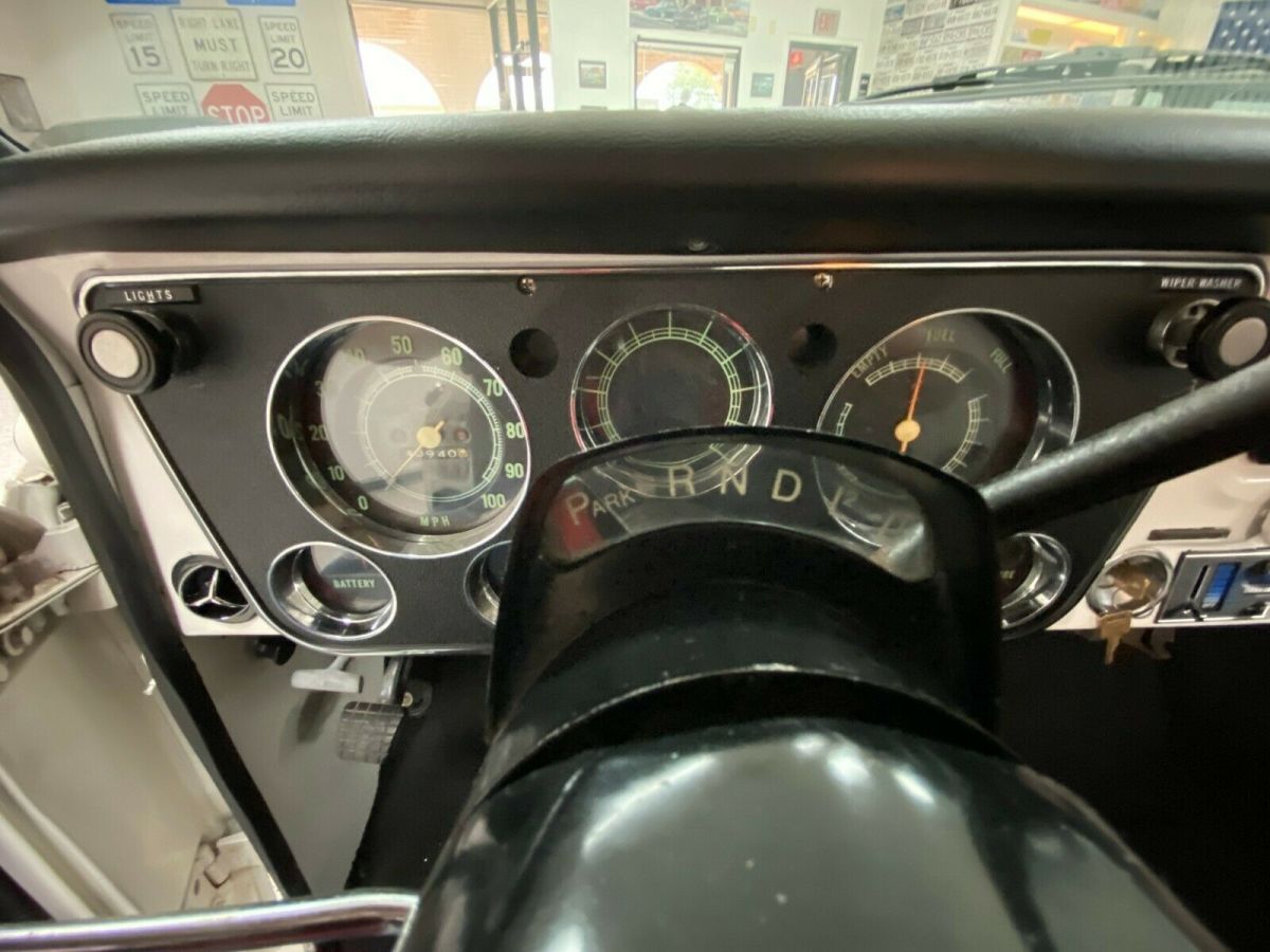 1972 Chevrolet C-10 Deluxe - photo 13