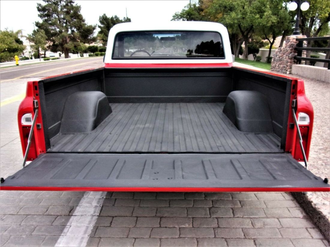 1972 Chevrolet C-10 Cheyenne Super Trim Package - photo 6