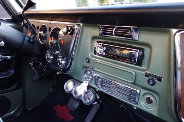 1972 Chevrolet C-10 Custom - photo 13