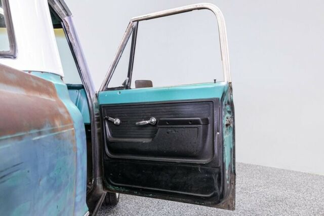 1972 Chevrolet C-10 Patina - photo 12