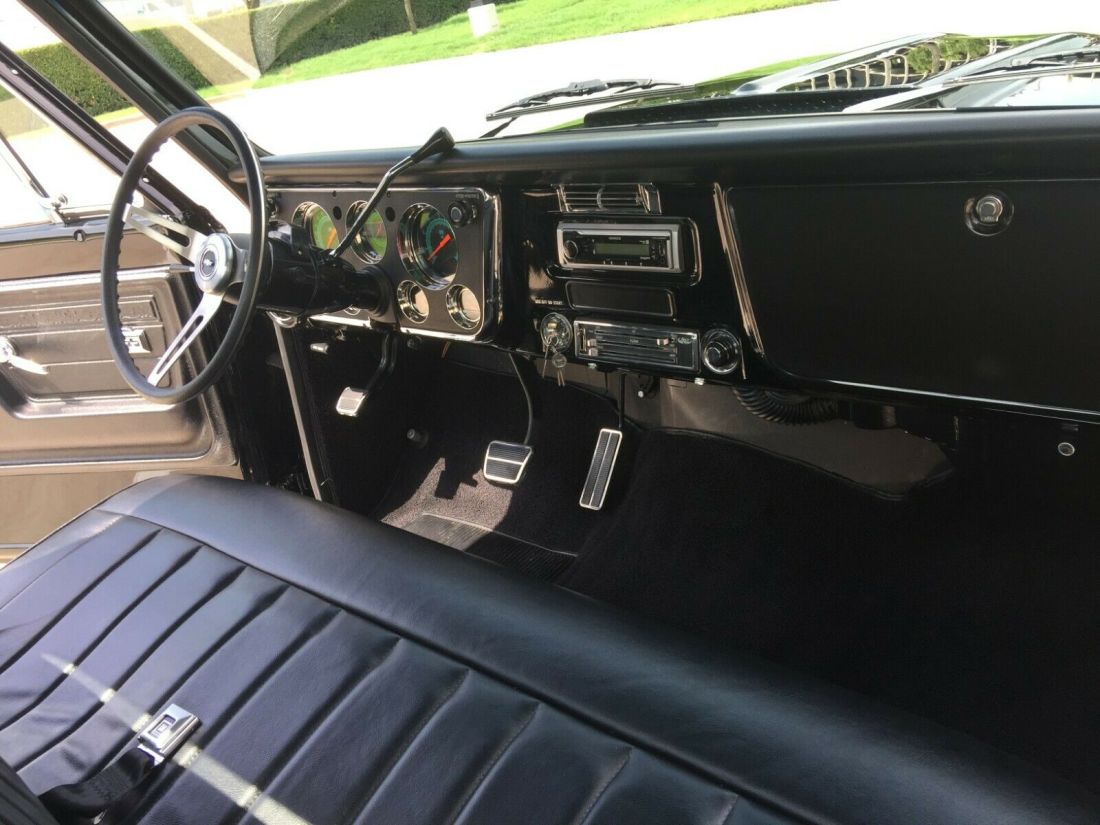 1972 Chevrolet C-10 Short Bed Restomod - photo 13