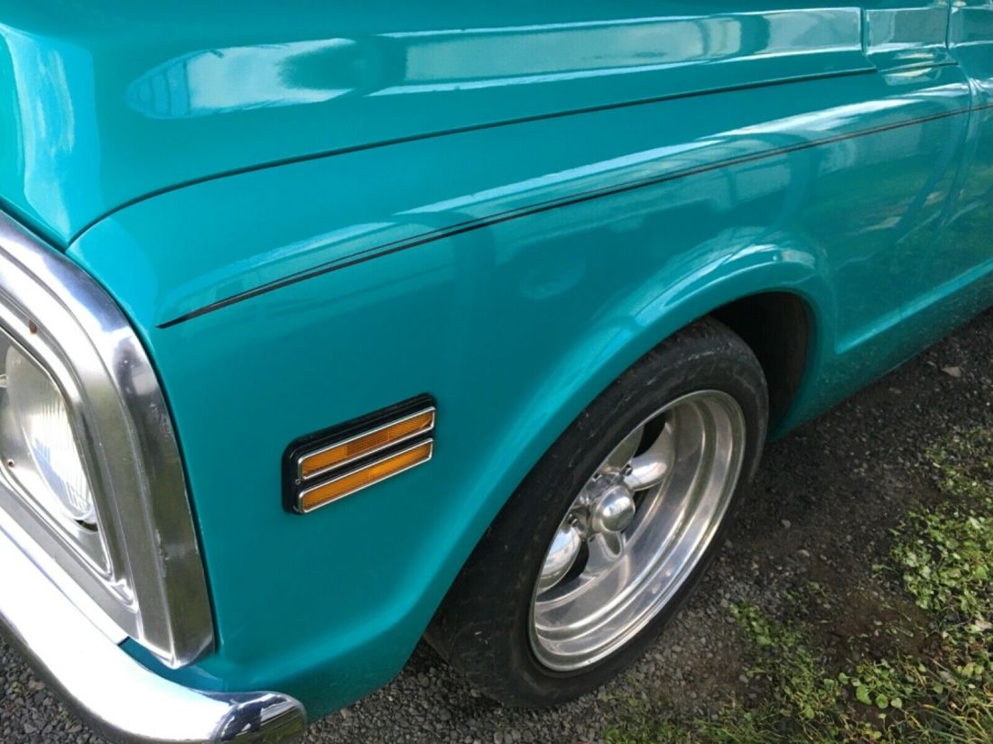 1972 Chevrolet C10/K10 Black Pin Stripe - photo 4