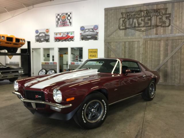 1972 Chevrolet Camaro **LS2/4-SPEED** Z28 Badges **Fresh Restoration** 1972 Chevrolet Camaro Z28 Badges