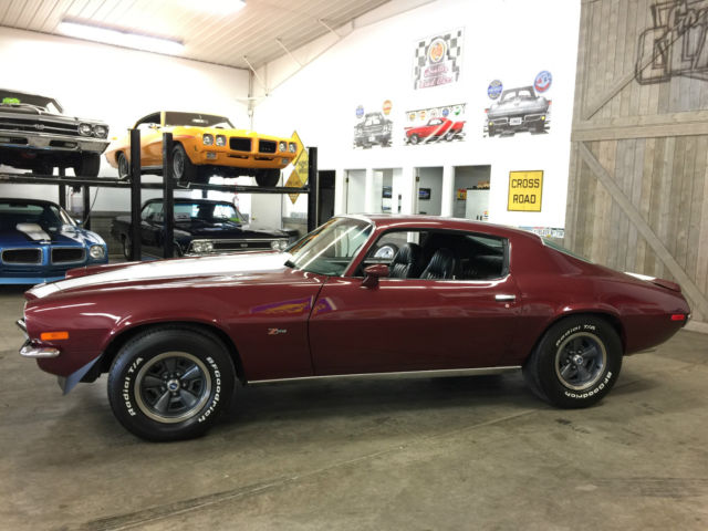 1972 Chevrolet Camaro Z28 Badges - photo 4