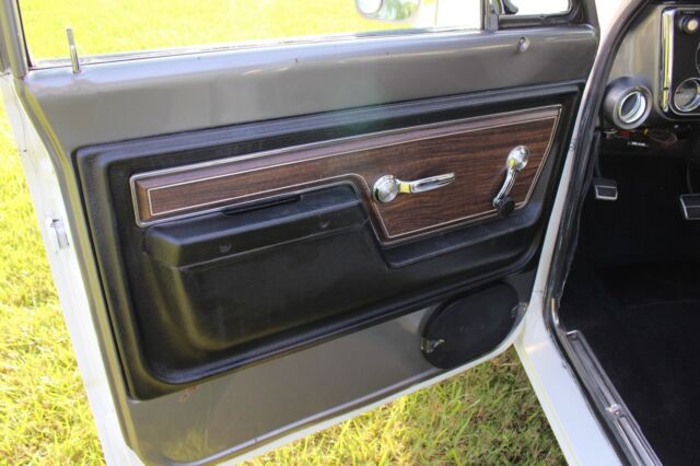 1972 Chevrolet Cheyenne 20 C20 2500 / 400 V8 Pickup Truck 100+ HD Pictures - photo 12
