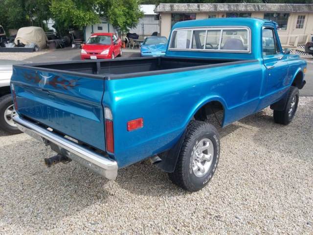 1972 Chevrolet C-10 CUSTOM - photo 2