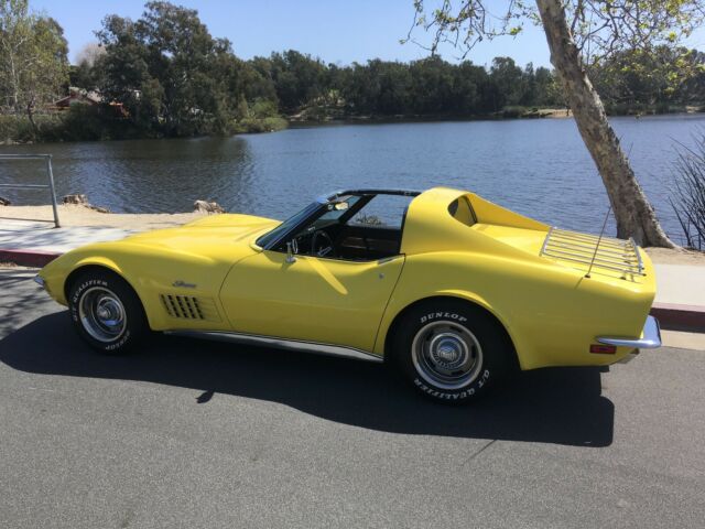 1972 Chevrolet Corvette C3 Survivor, California Car, Factory 4 spd & A/C, 39k mi 1972 Chevrolet Corvette T-Top