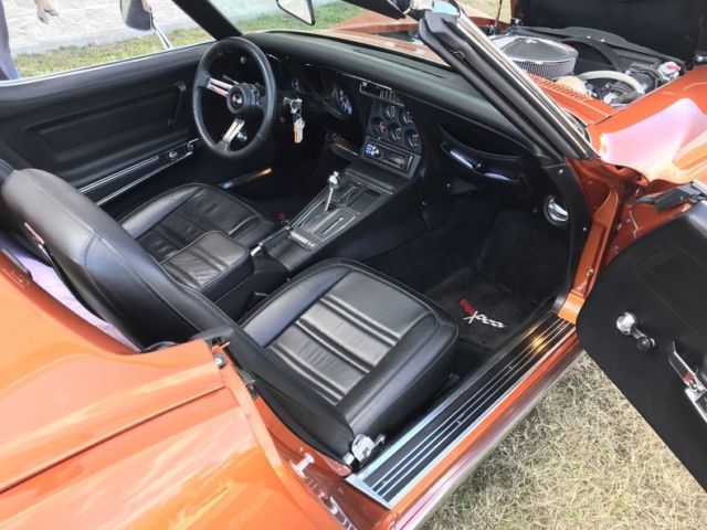 1972 Chevrolet Corvette RESTOMOD ALUM HEAD AC LEATHER 70K SPENT ON RESTORA - photo 7