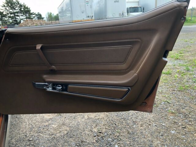 1972 Chevrolet Corvette - photo 10