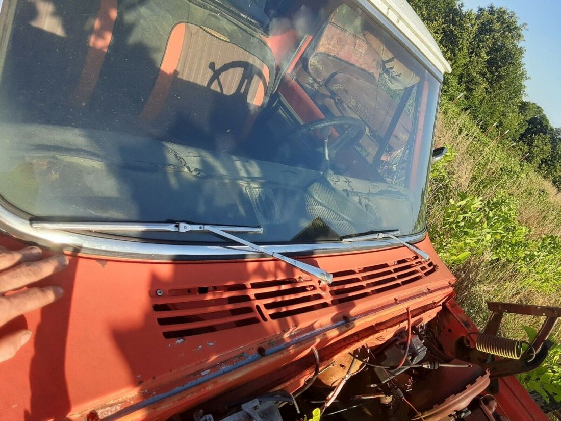 1972 Chevrolet E350 - photo 3