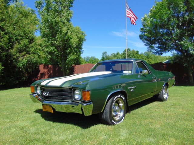 1972 Chevrolet El Camino dark green SS very very nice Nice rust free 1972 Chevrolet El Camino