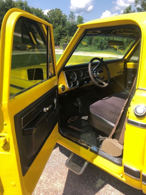 1972 Chevrolet C-10 Cheyenne K10 4x4 - photo 9
