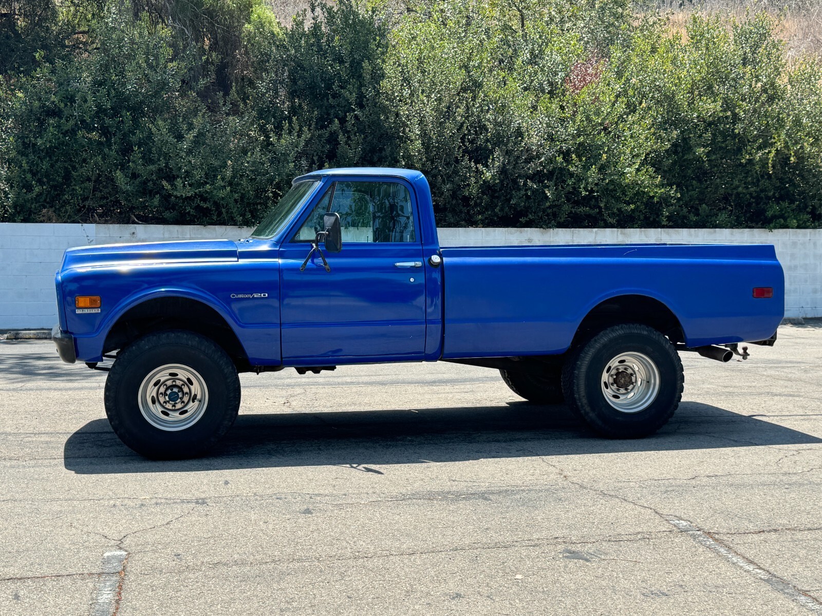 1972 Chevrolet K20 Pickup Chevrolet Custom K20 4WD 4x4 4spd Manual 5.7L 350 V8 - photo 2