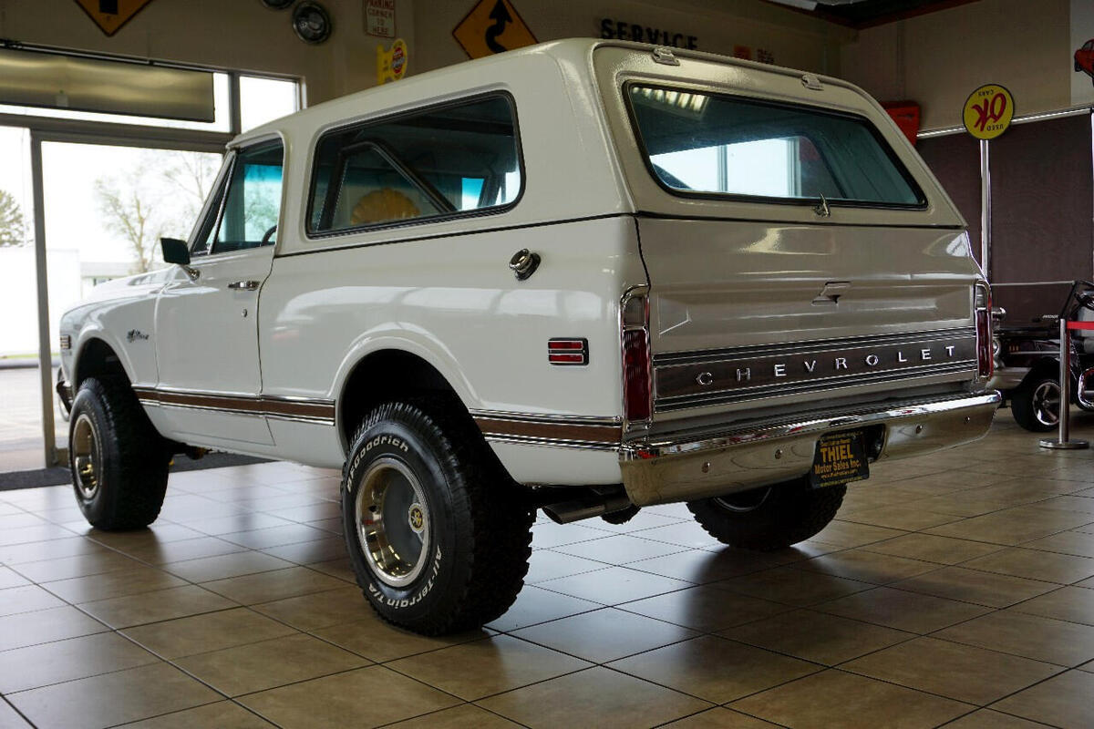 1972 Chevrolet K5 Blazer 4X4 Removable HardTop - photo 4