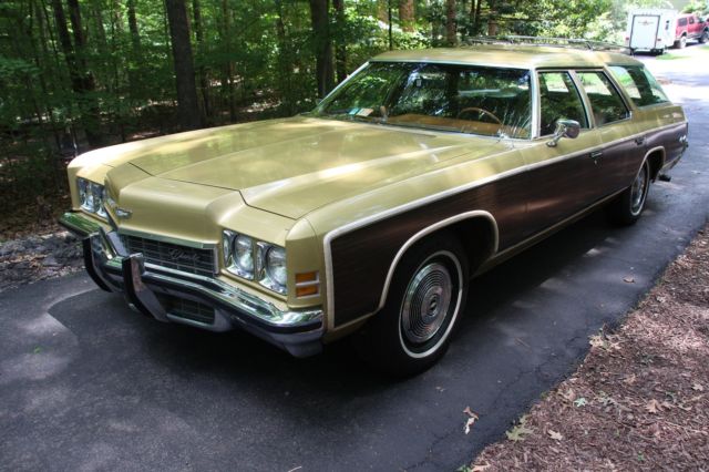 1972 Chevrolet Kingswood Estate Wagon Survivor Barn Find CIA SPY 1970, 1969, 1972 Chevrolet Wagon-Clamshell Kingswood Estate