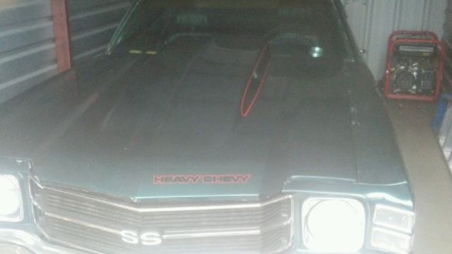 1972 Chevrolet Malibu 2 dr. coupe 350 cid new paint 1972 Chevrolet Malibu Heavy Chevy Trim Package