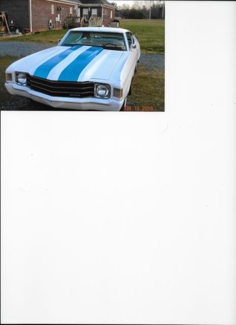 1972 Chevrolet Malibu - looks like it came off the showroom floor! 1972 Chevrolet Malibu 2 Door