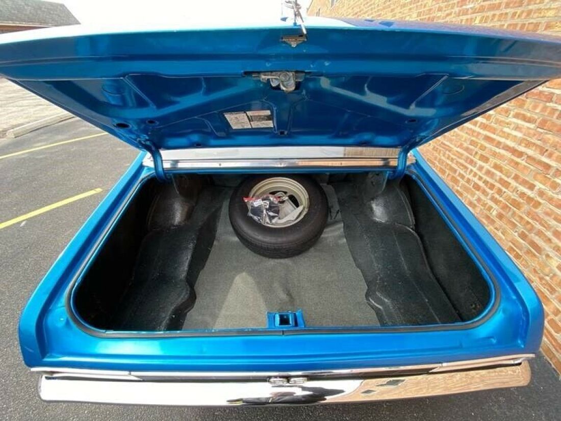 1972 Chevrolet Nova SS Trim-5 Speed- - photo 5