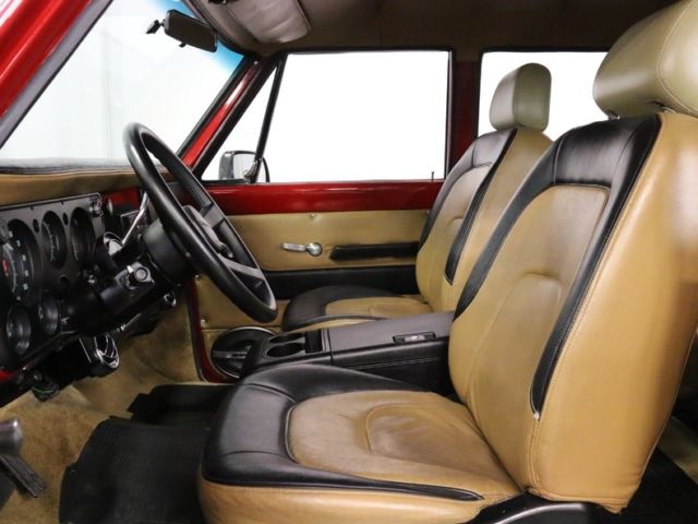 1972 Chevrolet Suburban -- - photo 5