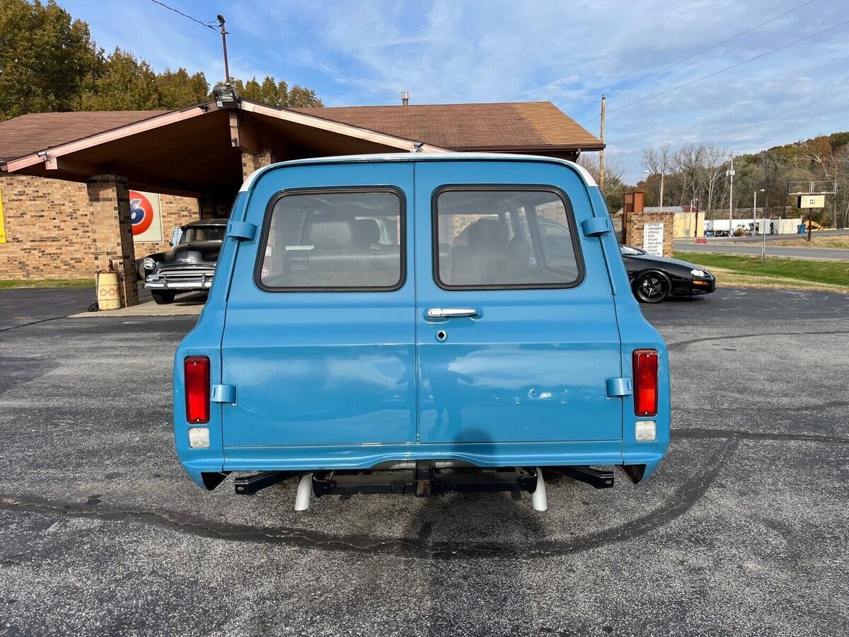 1972 Chevrolet Suburban - photo 5