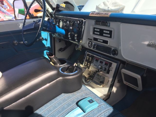1972 Chevrolet Suburban Ambulance - photo 7