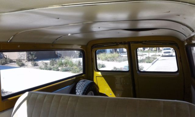 1972 Chevrolet Suburban Custom 10 - photo 8
