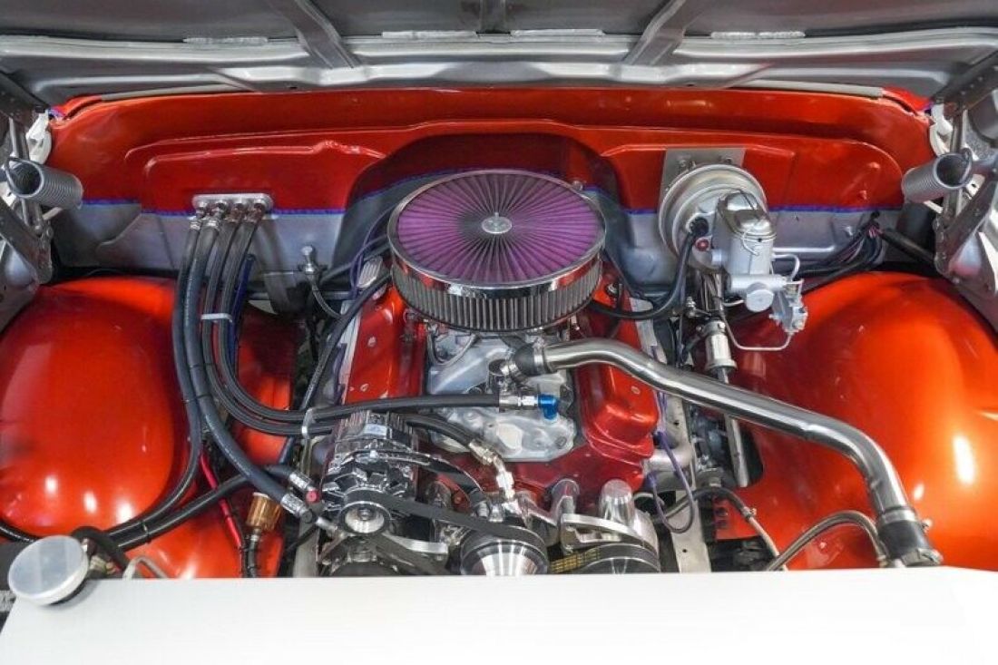 1972 Chevrolet Suburban Custom - photo 4
