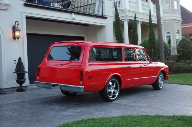 1972 Chevrolet Suburban - photo 3
