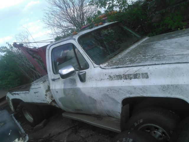 1972 chevy 1 ton wrecker holmes 440 1972 Chevrolet C/K Pickup 3500