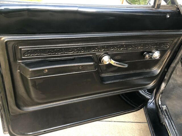 1972 Chevrolet C-10 CUSTOM - photo 9