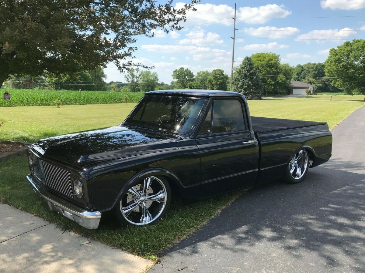 1972 Chevy C10 Short bed High Dollar Restoration & Paint Air ride & Vintage Air 1972 Chevrolet C-10