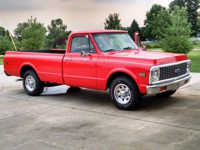 1972 Chevrolet C-10 Custom - photo 2