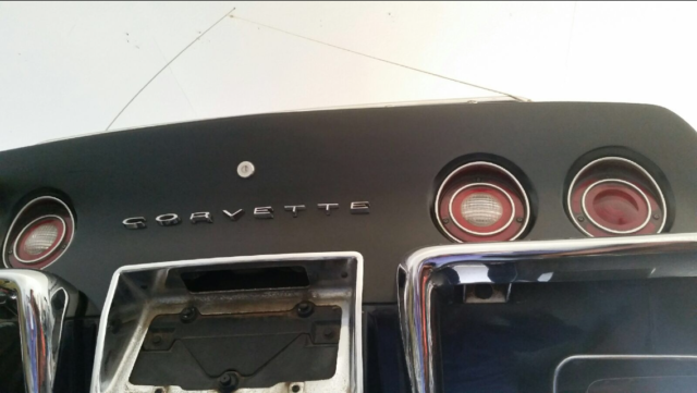 1972 Chevrolet Corvette Base Coupe 2-Door - photo 8