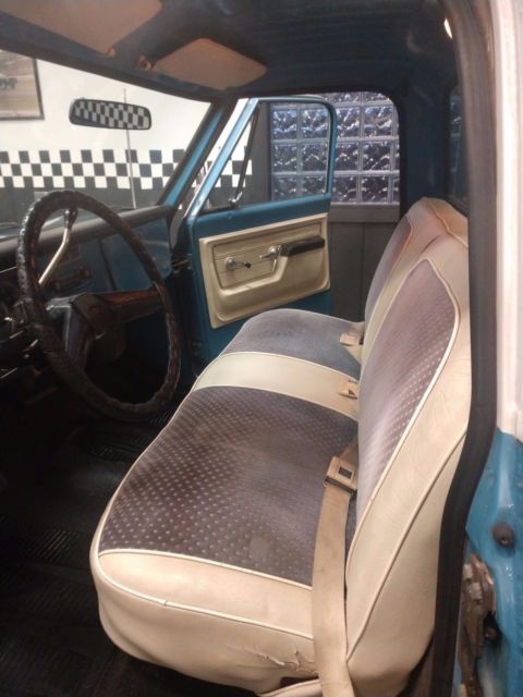 1972 Chevrolet C-10 DELUXE - photo 10