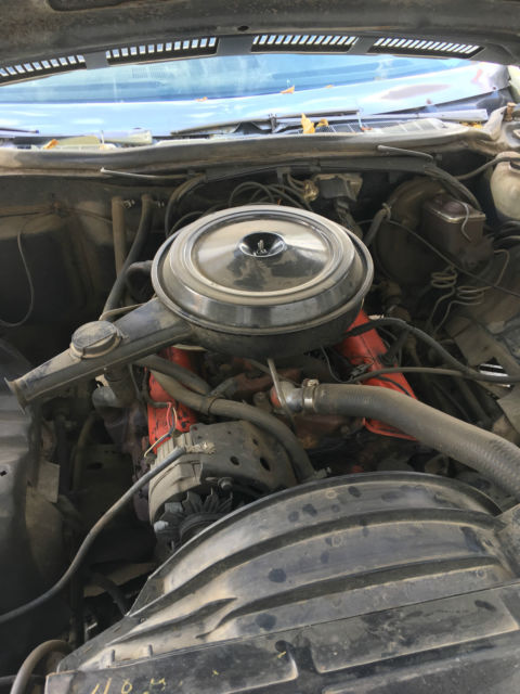 1972 Chevrolet Impala 4 door hard top - photo 4