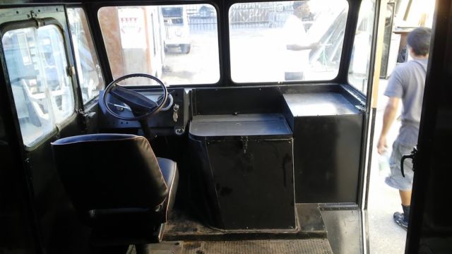 1972 Chevrolet P10 Step Van - photo 12