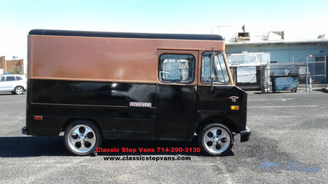 1972 Chevrolet P10 Step Van - photo 2