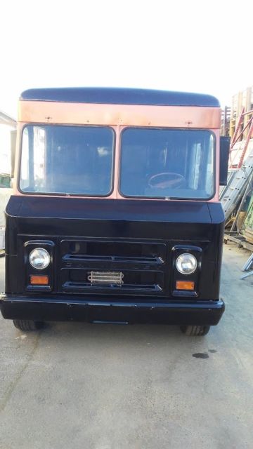 1972 Chevrolet P10 Step Van - photo 8