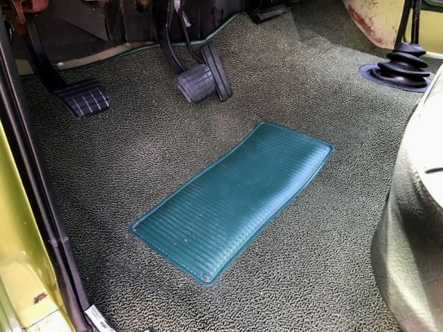 1972 Chevrolet Suburban Custom DLX - photo 12