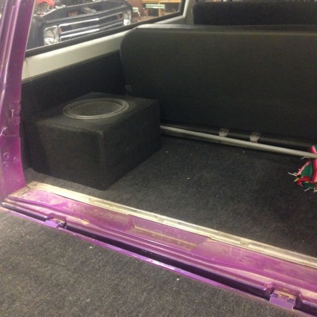 1972 Chevrolet Suburban - photo 12