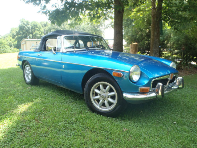1973 MG MGB Sierra 5 SPEED with an MGB TRAILER - photo 10